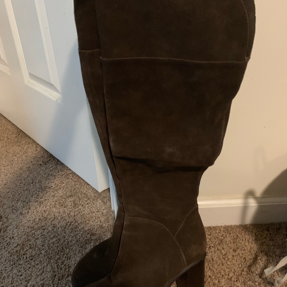 Zoe & Luca brown suede high boots. Sz 8